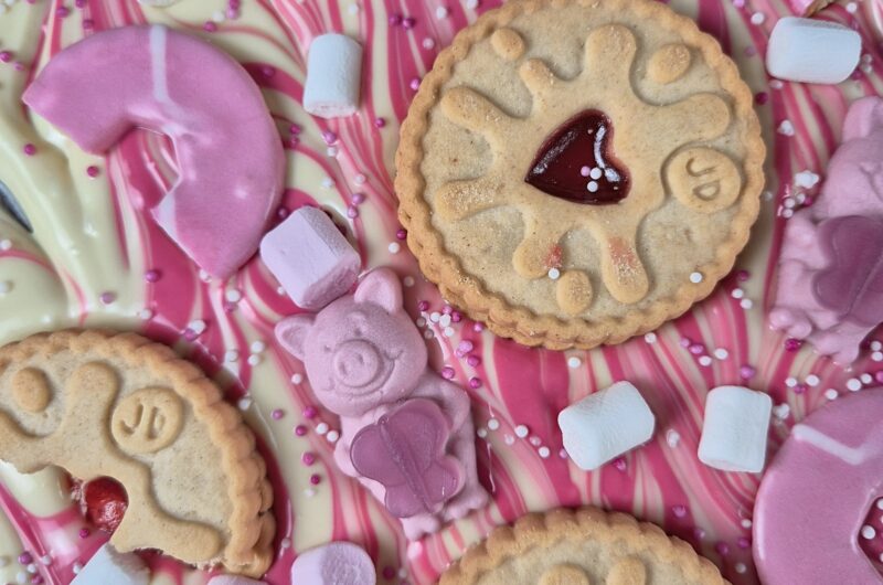 Valentine's Chocolate Bark